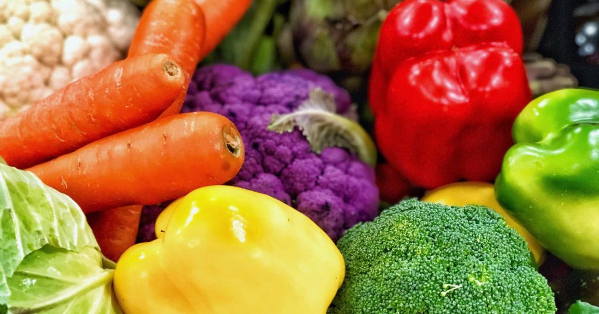 Ще трябва да свикваме с високите цени на зеленчуците, каза