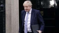 Британският премиер Борис Джонсън се извини след като доклад за