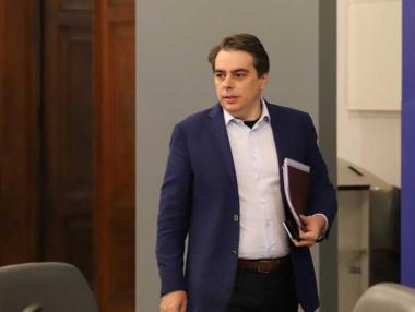 Василев внесе в парламента променен бюджет