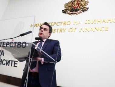 Фискалният съвет остро разкритикува бюджета на Асен Василев