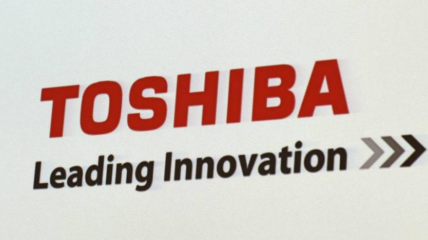 Toshiba промени плановете си: разделя се на две