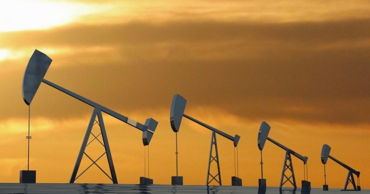 Цените на петрола в понеделник достигнаха най-високите си стойности за