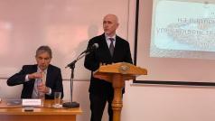 Пристанище Варна може да се превърне в транзитно Каквото и