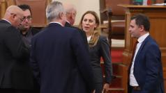 Министърът на електронното управление Божидар Божанов днес се сдоби със