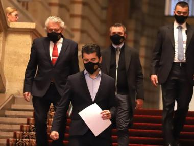 Вечерни новини: Искри между коалиционните партньори; Липсващи лекарства в аптеките