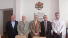 Железопътните връзки между България и съседните държави трябва да бъдат