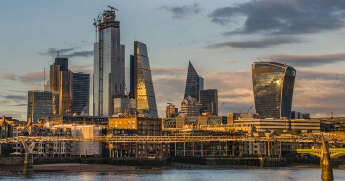 Великобритания планира прекратяването на схемата за издаване на т. нар.