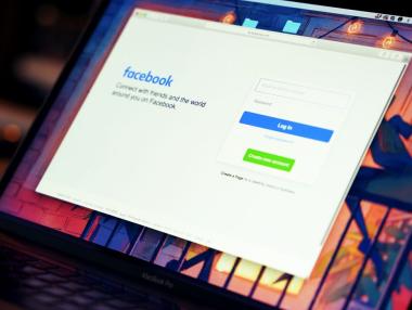 Бившият втори във Великобритания става №3 във Facebook