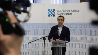 ББР започва да кредитира големите сметки за ток на малките фирми