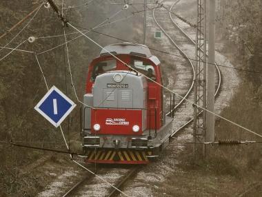 В момента БДЖ е в разпад