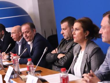 Българските превозвачи са недоволни от министър Събев