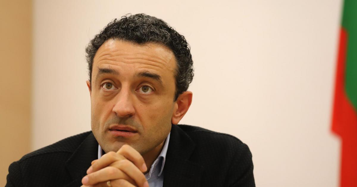 Г-н Лорер, задачата пред новото министерство, което оглавихте, е да