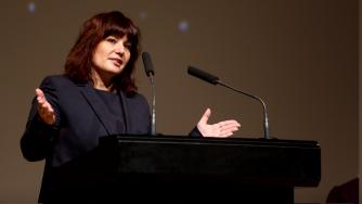 Сербезова подписа заповедта за отпадане на зеления сертификат