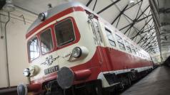 Министерството на транспорта и съобщенията обяви конкурси за членове на