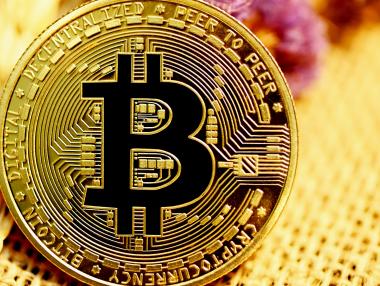 Атаката на Русия срина криптовалутите