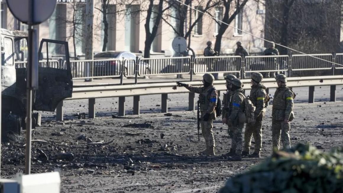 Галерия :: Снимка 6 :: Трети ден война: Как изглежда Украйна след руската инвазия}