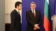 Министър председателят Кирил Петков поиска оставката на военния министър Стефан Янев