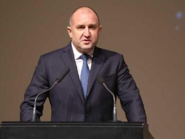 Румен Радев се подписа за незабавно присъединяване на Украйна към ЕС