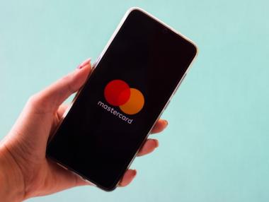 Mastercard блокира достъпа на руски банки