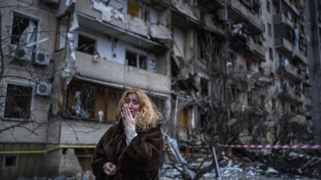 Русия обстрелва „варварски“ украинските градове