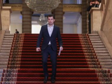 „Българският интерес не е да се снишим и да сме по-ниски от тревата“