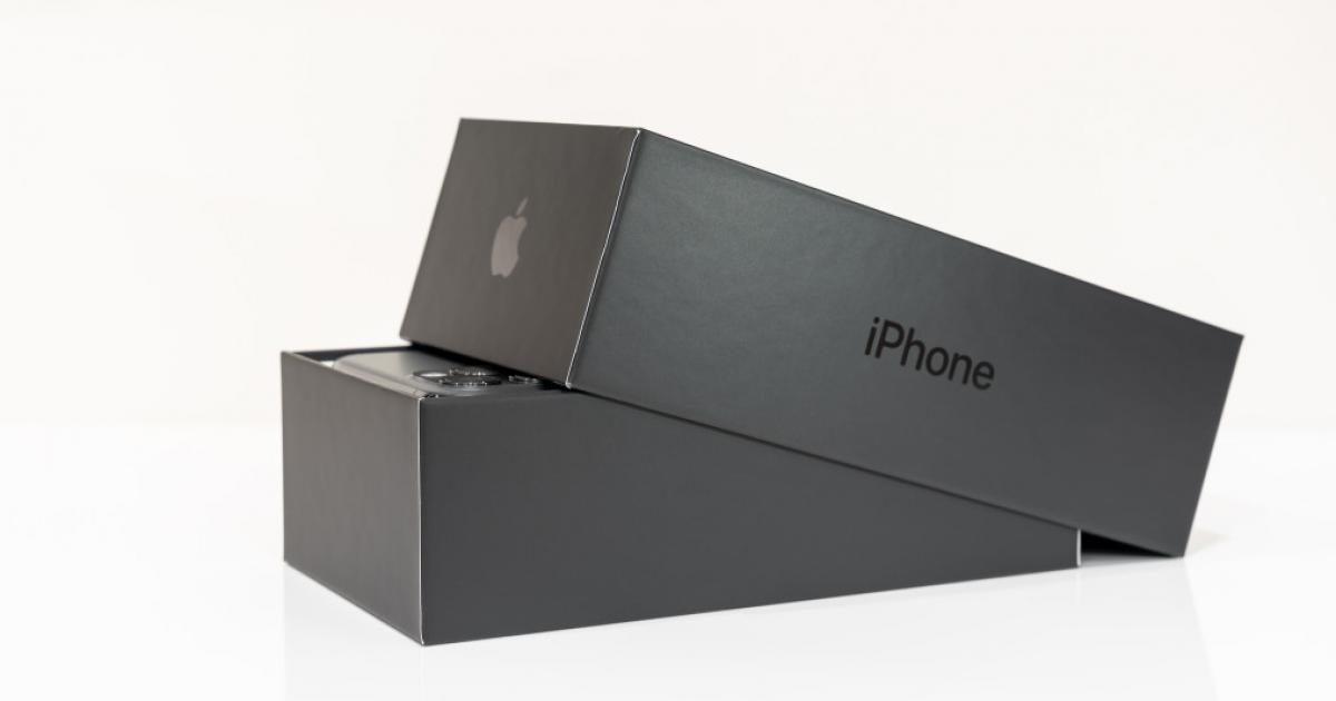 Големи американски марки, включително Apple, Google, Ford и Harley-Davidson, спряха