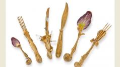 Eксцентричен сюрреалист художник дизайнер режисьор сценарист скулптор рекламист фотограф