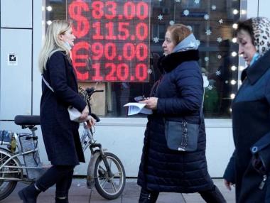 Руснаците се готвят за драматична промяна в стандарта си на живот