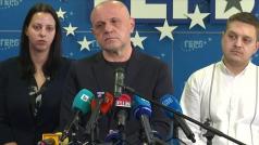 След като премиерът Кирил Петков обвини директно младежкото движение на