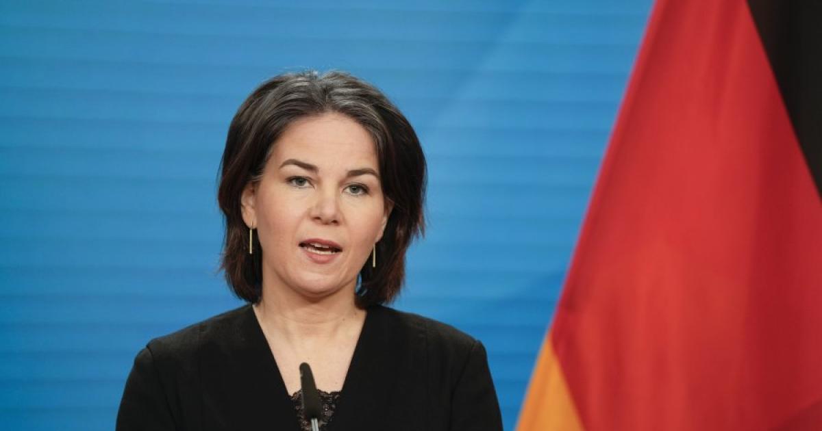 Министрите на финансите и външните работи на Германия предупредиха, че