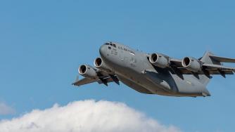 Зона, забранена за полети: Защо НАТО отказа на Украйна?