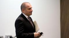 Ако служебният кабинет миналата година отклоняваше исканията на пътните фирми