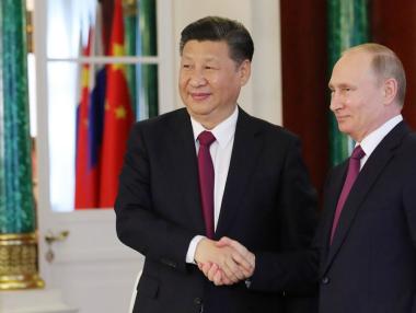 Китай - миротворец или ловък политически играч