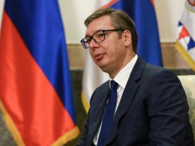 Сърбия спира износа на основни хранителни стоки