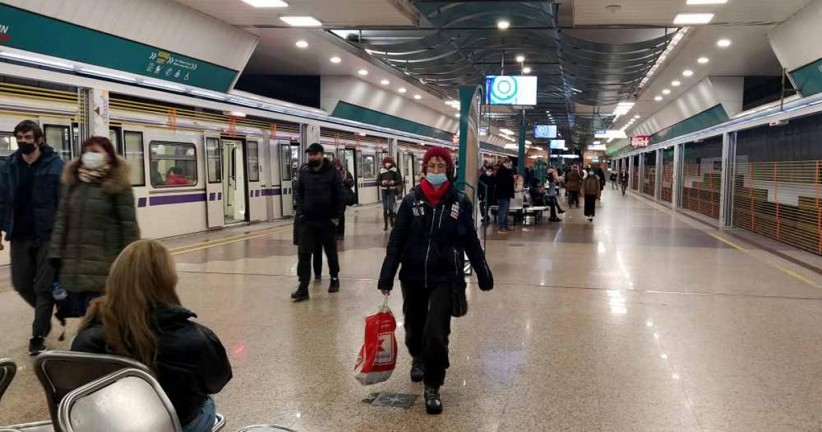 Според данните на НСИ за месец февруари 19 357 души