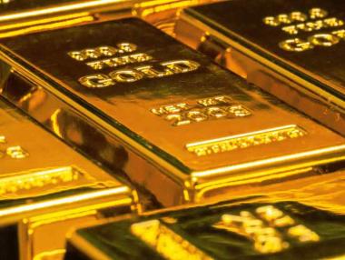 Във време на война златото играе своята вековна роля на сигурно убежище