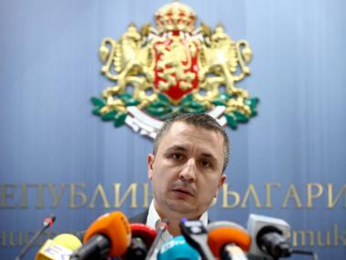 Енергийното министерство предлага помощта за бизнеса да скочи с 50 лв.