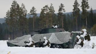 НАТО обяви с какво разполага на източния фланг