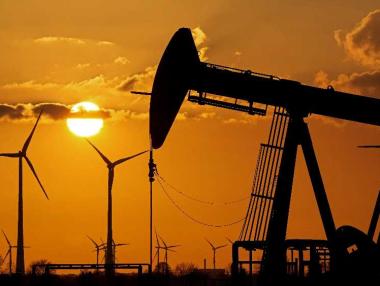 Япония и Германия се обръщат към ОАЕ за повече петрол