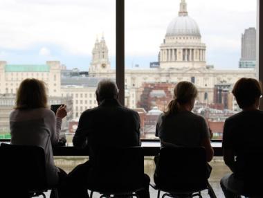 Британската инфлация достигна 30-годишен връх