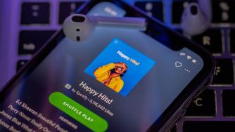 Spotify се оттегля от Русия