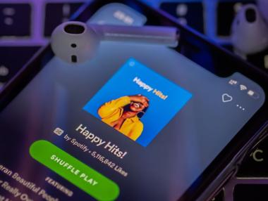 Spotify се оттегля от Русия