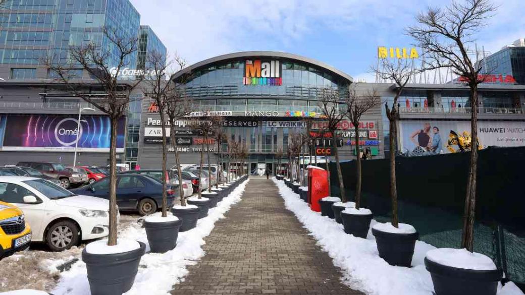 КЗК разреши продажбата на The Mall