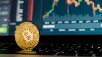 ЕС затяга регулациите за трансфер на криптовалути