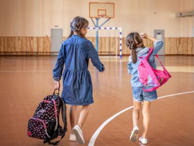 МОН отделя 90 млн. лв. за изкуства и спорт в училищата