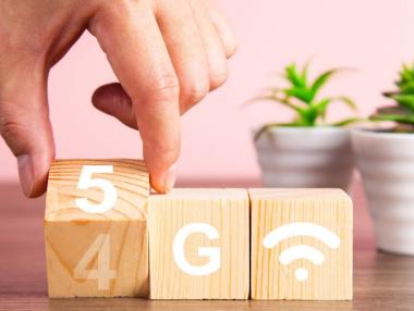 Правителството създава държавен телеком, чието време е отминало