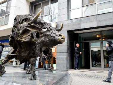 Фондовата борса в България: от наддаването за акции до пазара BEAM