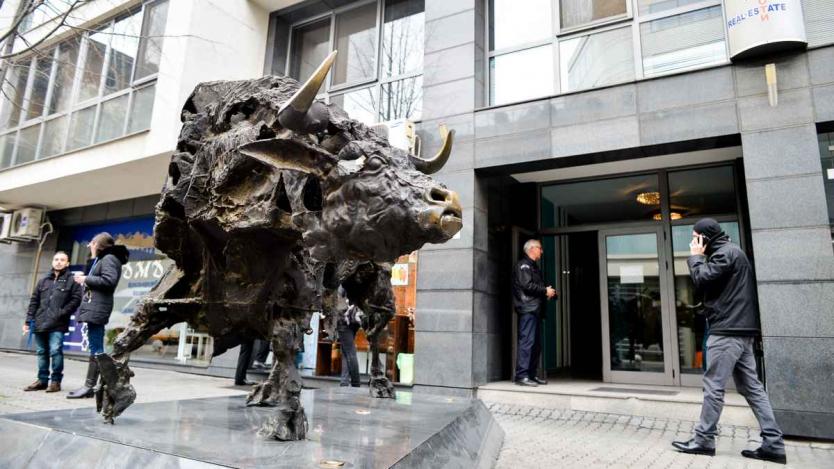 Фондовата борса в България: от наддаването за акции до пазара BEAM
