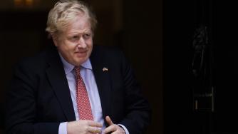 Стандартът на живот на британците се срива