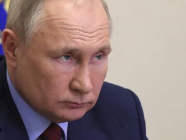 Русия рязко свива прогнозата си за икономиката